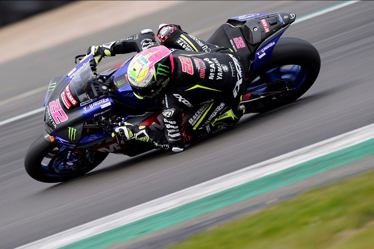 Glenn Irwin sets fastest ever British Superbike lap around Silverstone